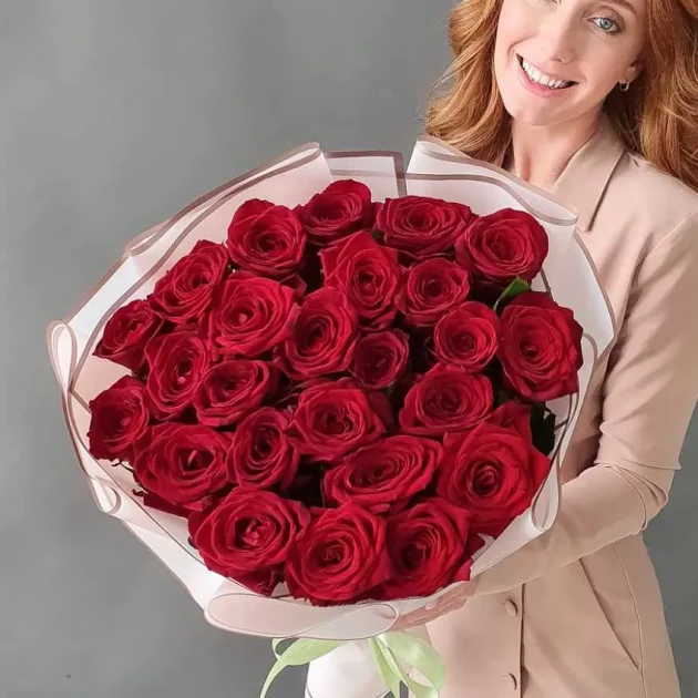 31 red roses