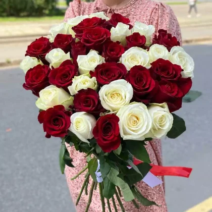 35 роз