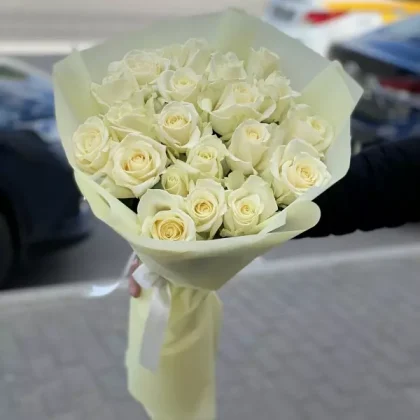 21 белая роза