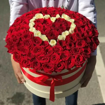 Коробка 101 роз